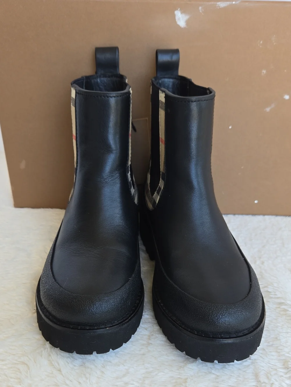 NWT Burberry Kids Vintage Check Detail Leather Chelsea Boots Black EU 32/ US 1 Y